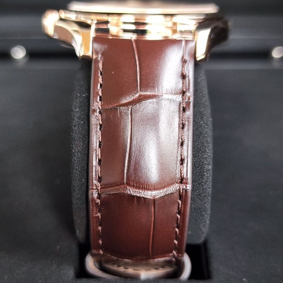 2022 NEW VACHERON CONSTANTIN FIFTYSIX 40MM SILVER DIAL 4600E ROSE GOLD FULL SET - Picture 10 of 15